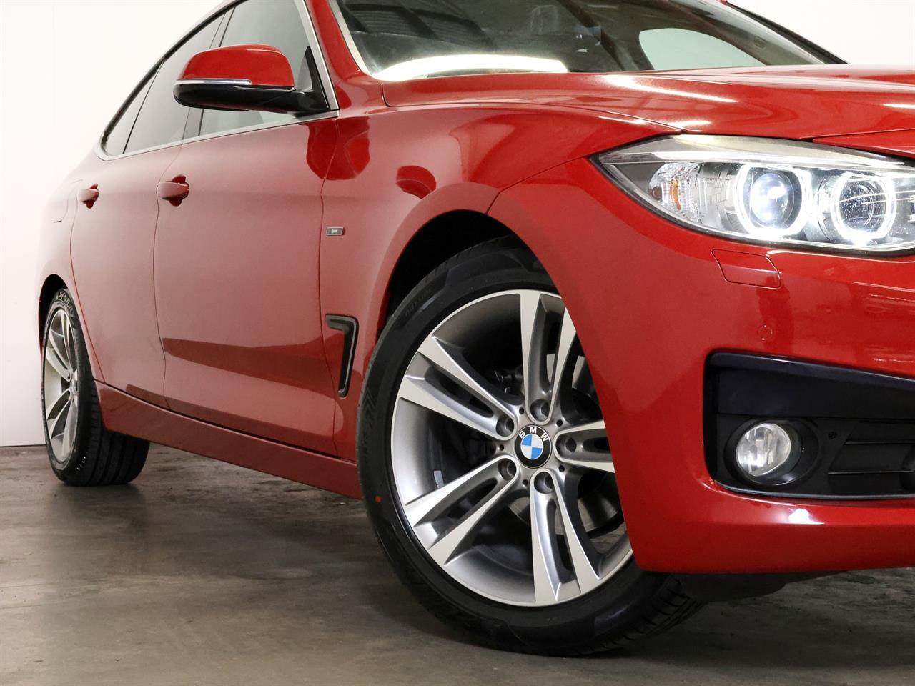 image-8, 2013 BMW 320i Gran Turismo Sport at Christchurch