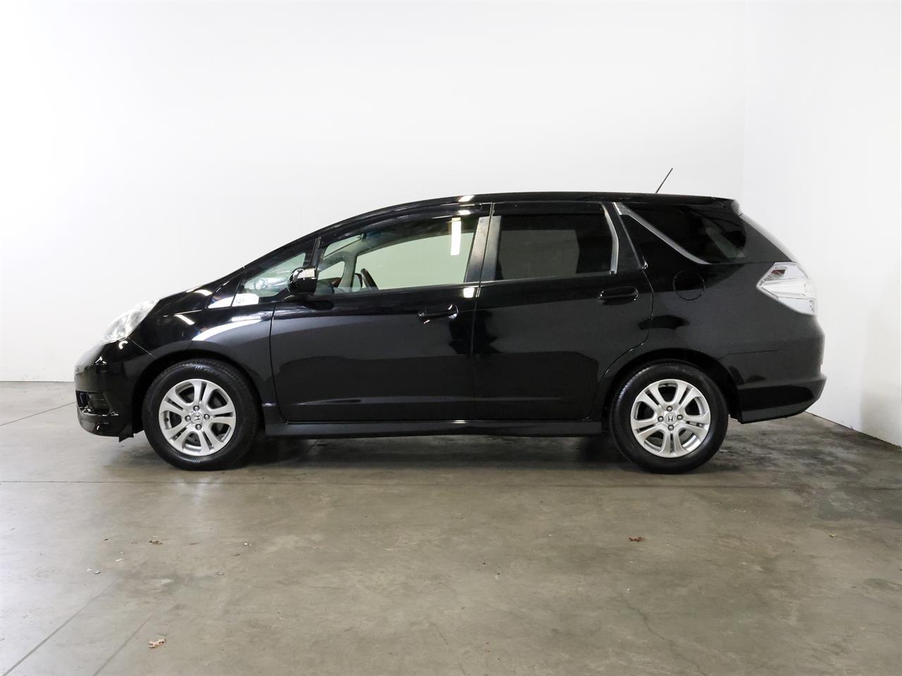 image-4, 2012 Honda Fit Shuttle 'Hybrid' at Christchurch