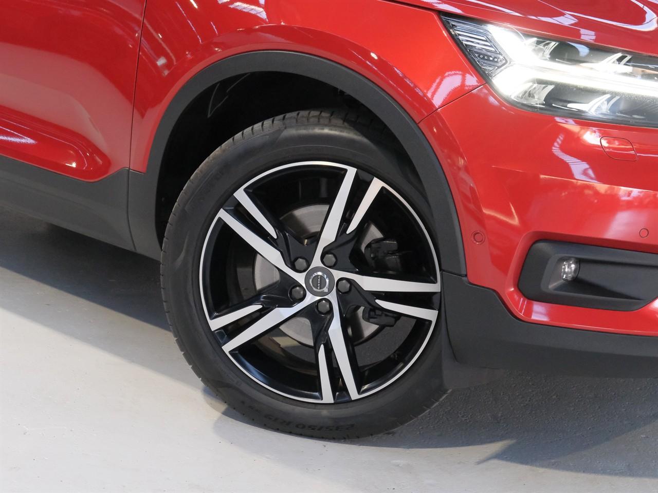 image-8, 2019 Volvo XC40 T4 AWD R-Design at Christchurch