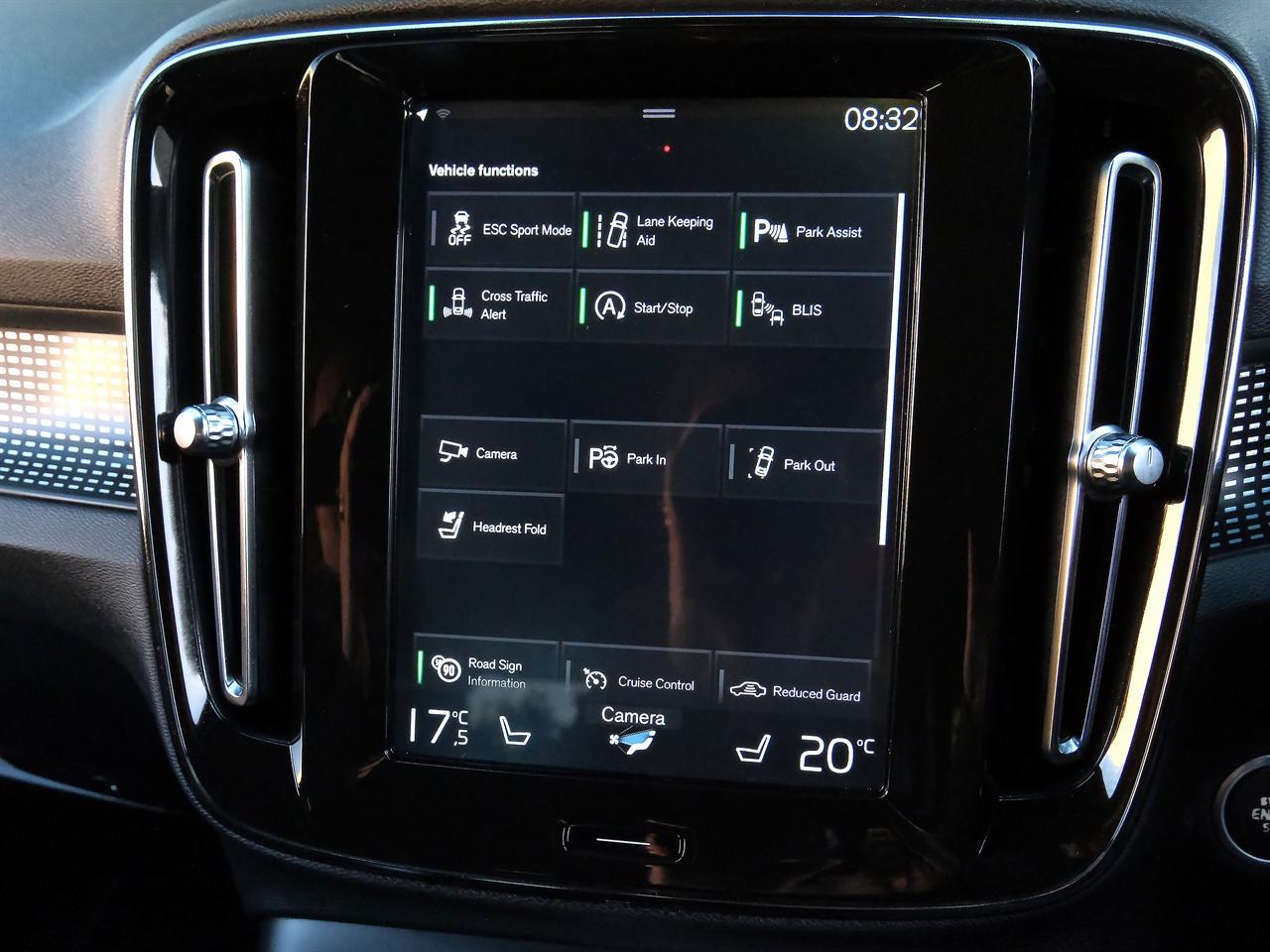 image-14, 2019 Volvo XC40 T4 AWD R-Design at Christchurch