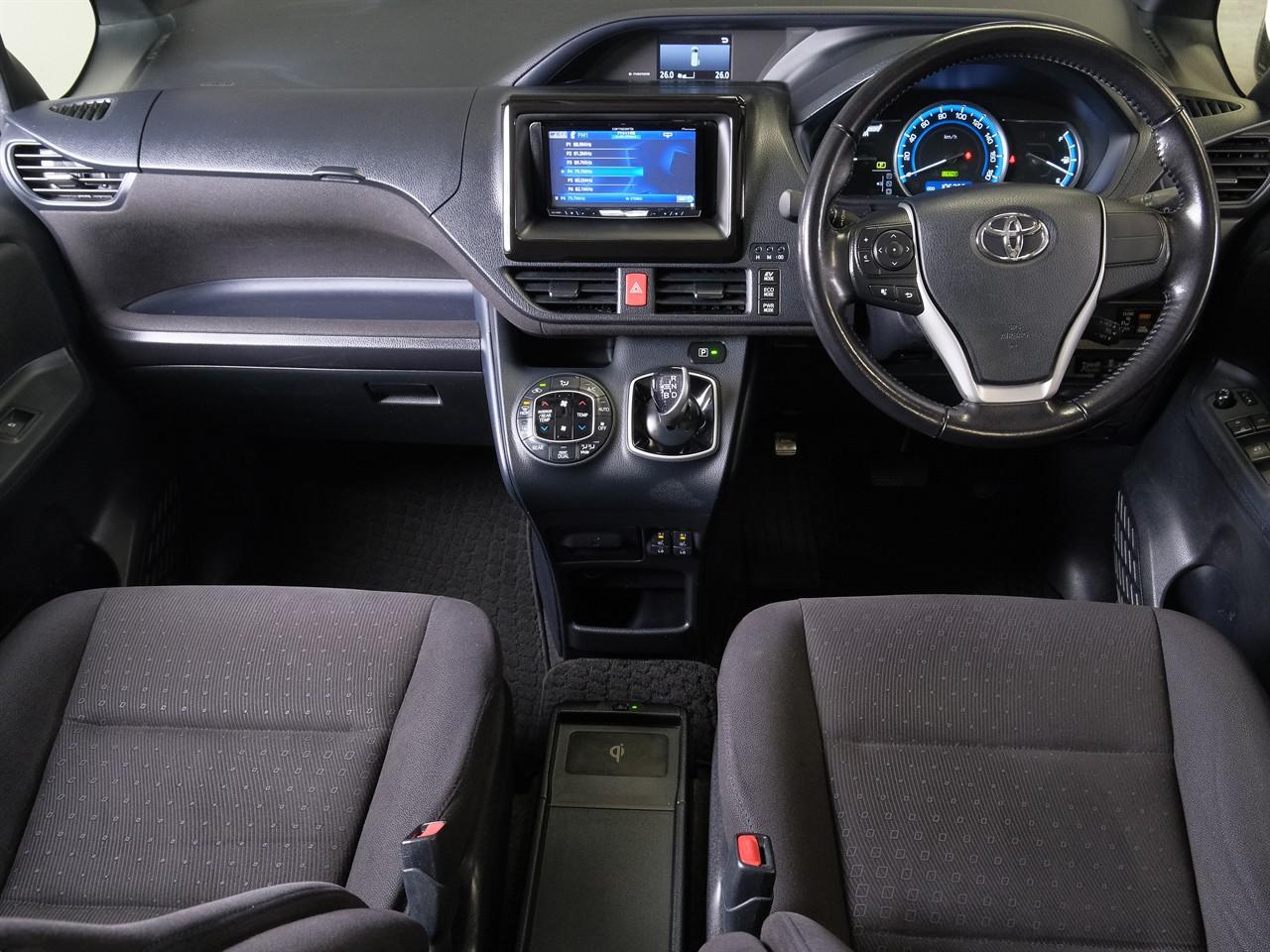 image-10, 2014 Toyota VOXY Hybrid 'V' 7-Seater at Christchurch