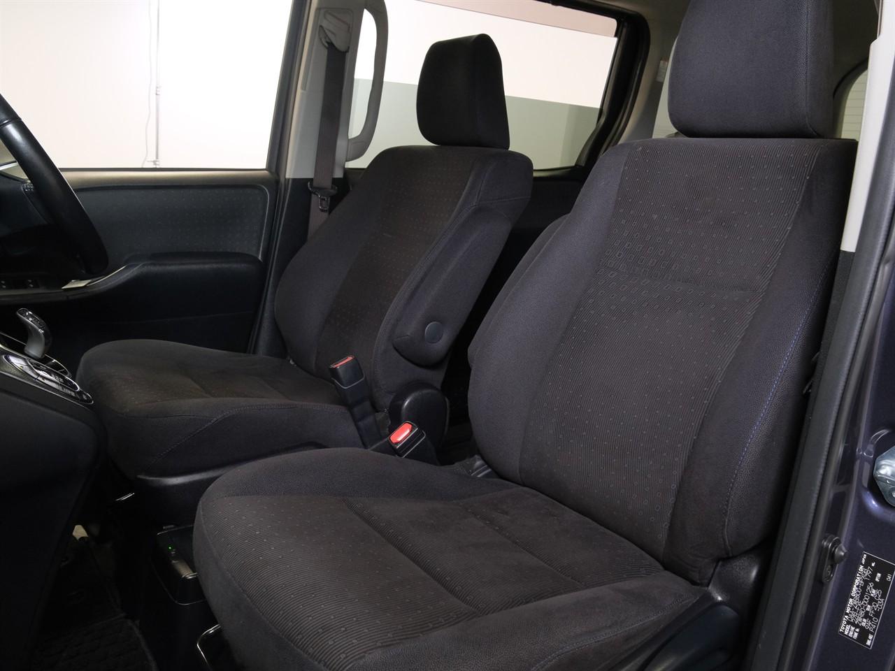 image-16, 2014 Toyota VOXY Hybrid 'V' 7-Seater at Christchurch