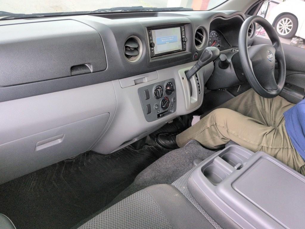 image-2, 2020 Nissan NV350 2.5 Turbo Diesel at Christchurch