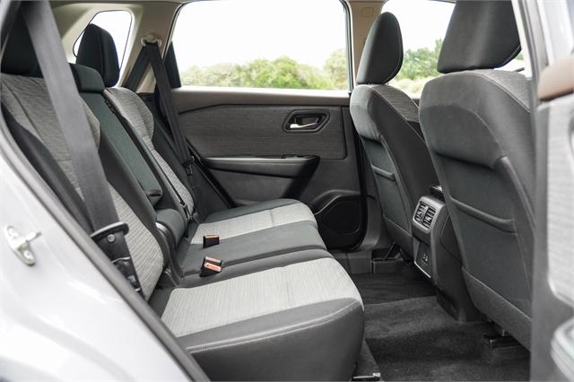 image-17, 2024 Nissan X-Trail St 2.5P/4Wd/7s at Dunedin