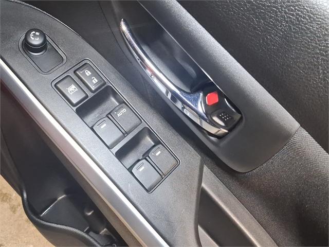image-10, 2014 Suzuki SX4 S-Cross GLX at Dunedin
