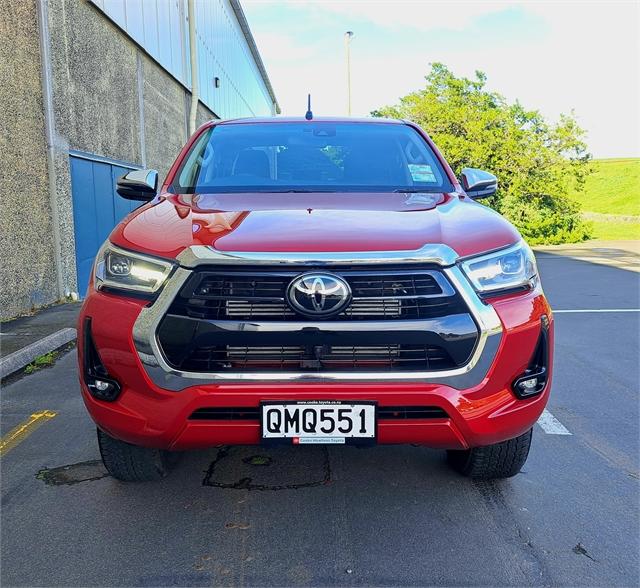 image-1, 2024 Toyota Hilux SR5 4WD at Dunedin