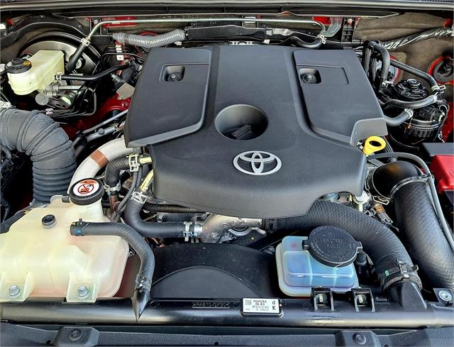 image-8, 2024 Toyota Hilux SR5 4WD at Dunedin