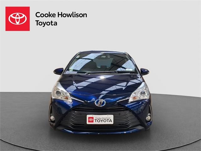 image-1, 2018 Toyota Vitz 1.5L Hybrid at Dunedin
