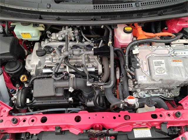 image-9, 2016 Toyota Aqua 1.5L Hybrid at Dunedin