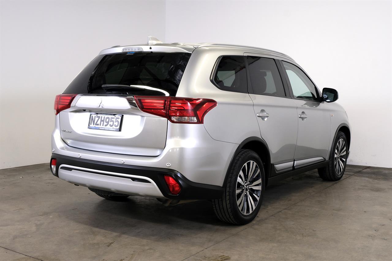 image-7, 2022 Mitsubishi Outlander LS 'NZ New' 7-Seater at Christchurch