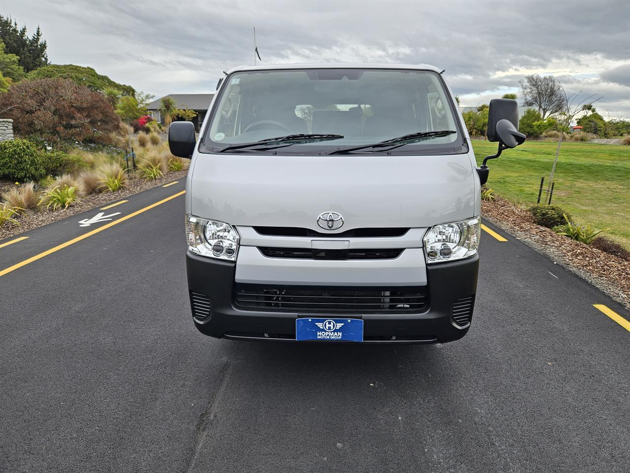 image-1, 2019 Toyota Hiace 2.8 TD 4WD at Christchurch