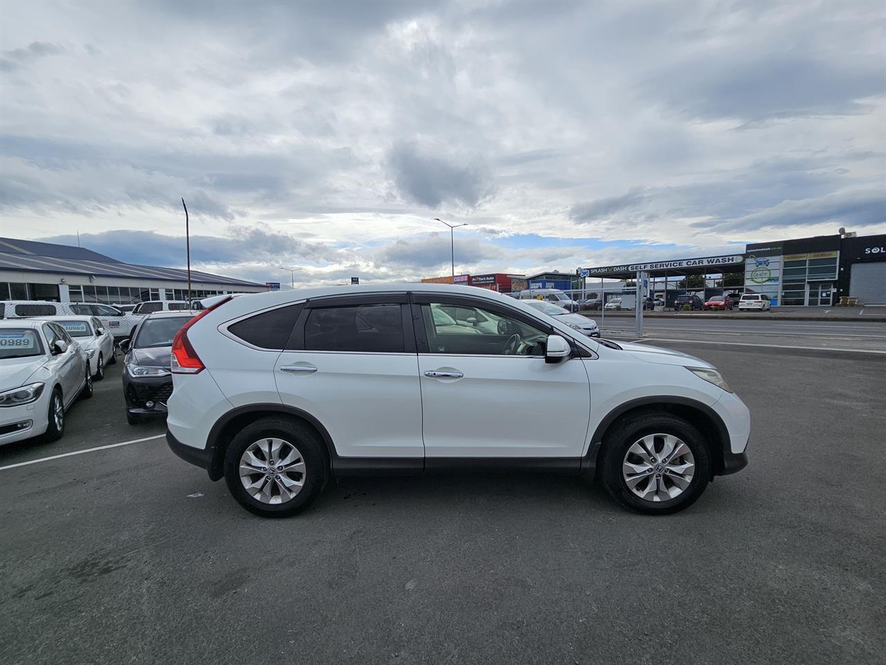 image-12, 2012 Honda CR-V at Christchurch