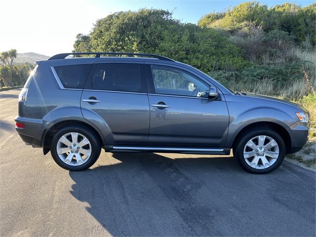 image-3, 2012 Mitsubishi Outlander 2.4 VRX at Dunedin