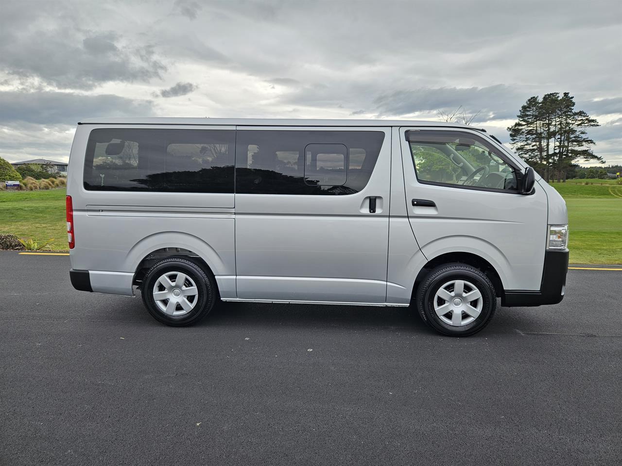 image-6, 2019 Toyota Hiace 2.8 TD 4WD at Christchurch