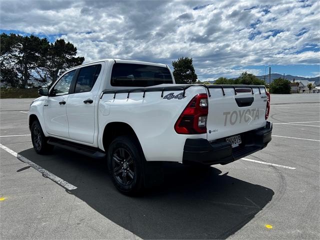 image-3, 2024 Toyota Hilux SR5 2.8DT Hybrid 6AT 4WD DCW/4D/ at Dunedin