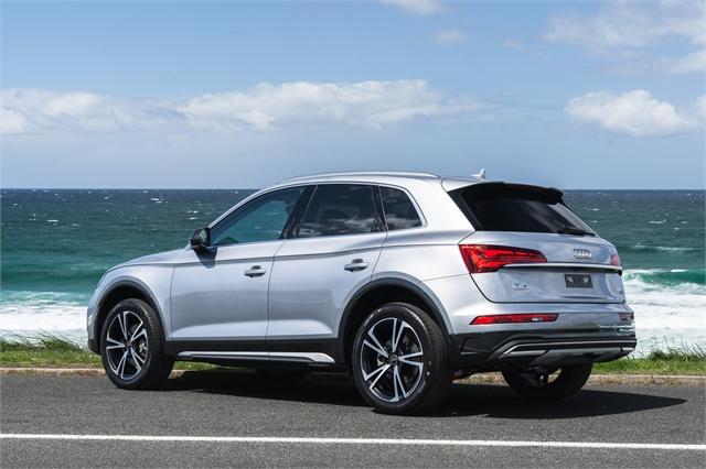 image-3, 2024 Audi Q5 4 0 TFSI q S tronic 150kW at Dunedin