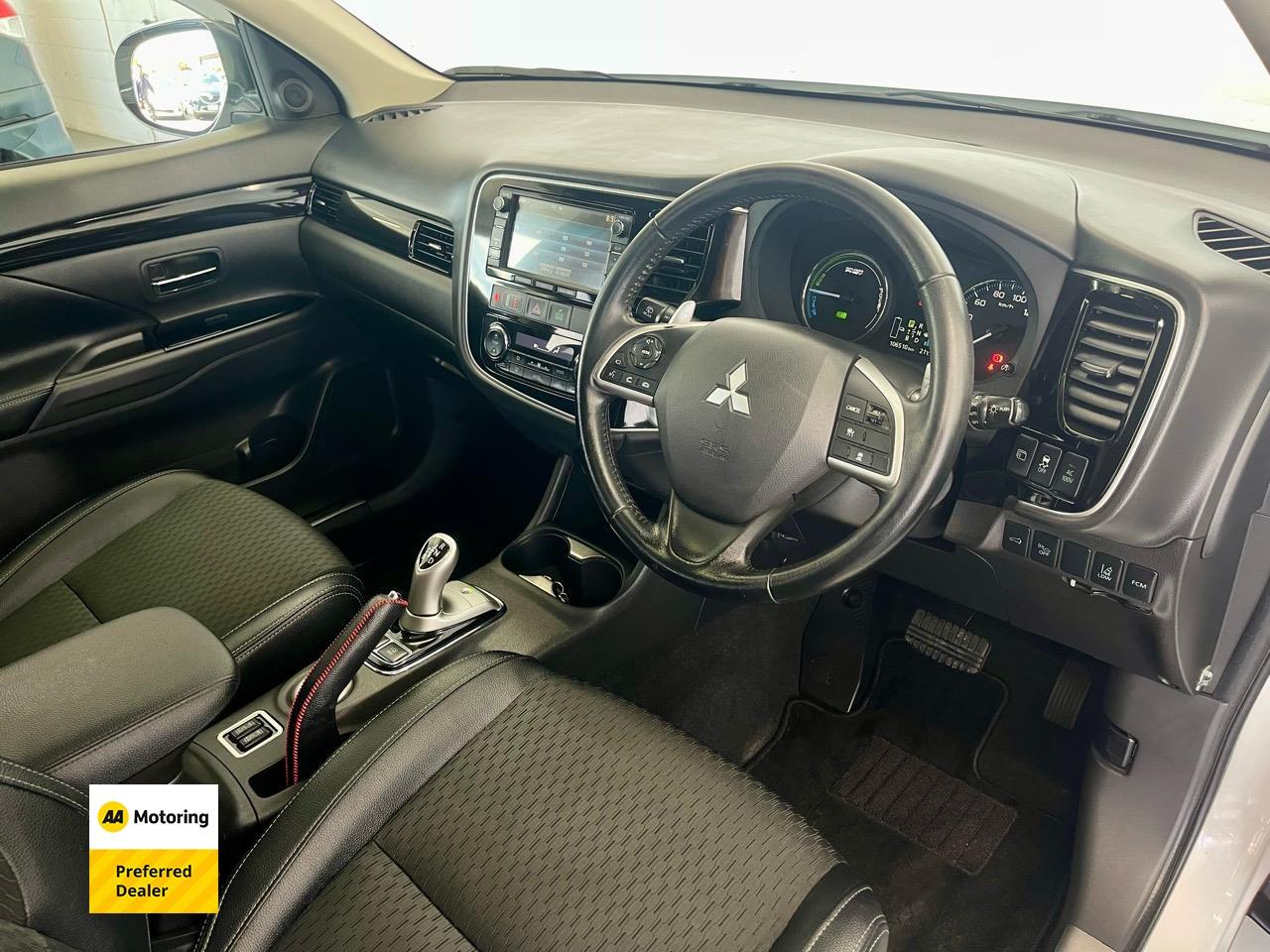 image-8, 2015 Mitsubishi OUTLANDER PHEV 4WD G NAVIGATION PA at Christchurch