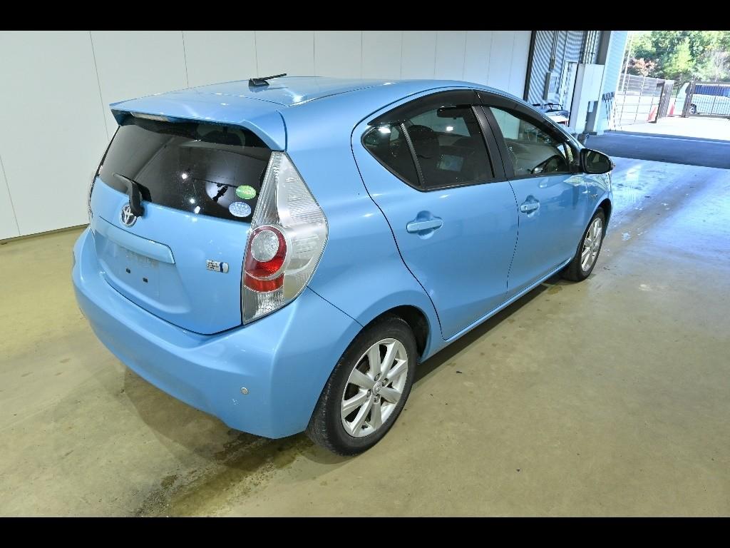 image-2, 2014 Toyota Aqua 1.5lt Hybrid G 'Leather Package' at Christchurch