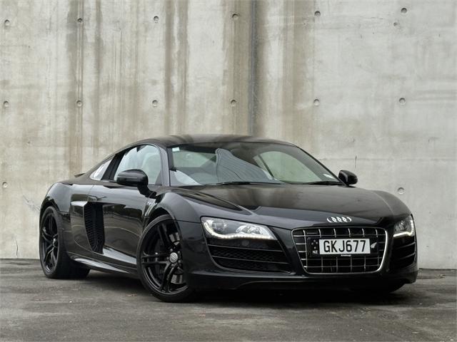 image-0, 2011 Audi R8 5.2 QUATTRO at Christchurch