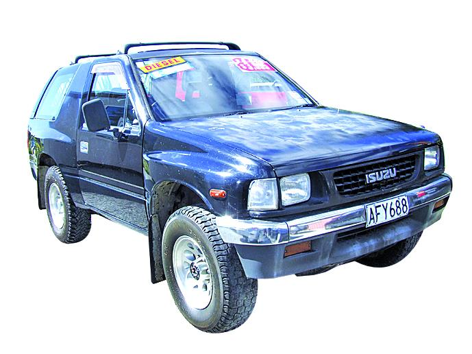 image-0, 1992 Isuzu Mu at Timaru
