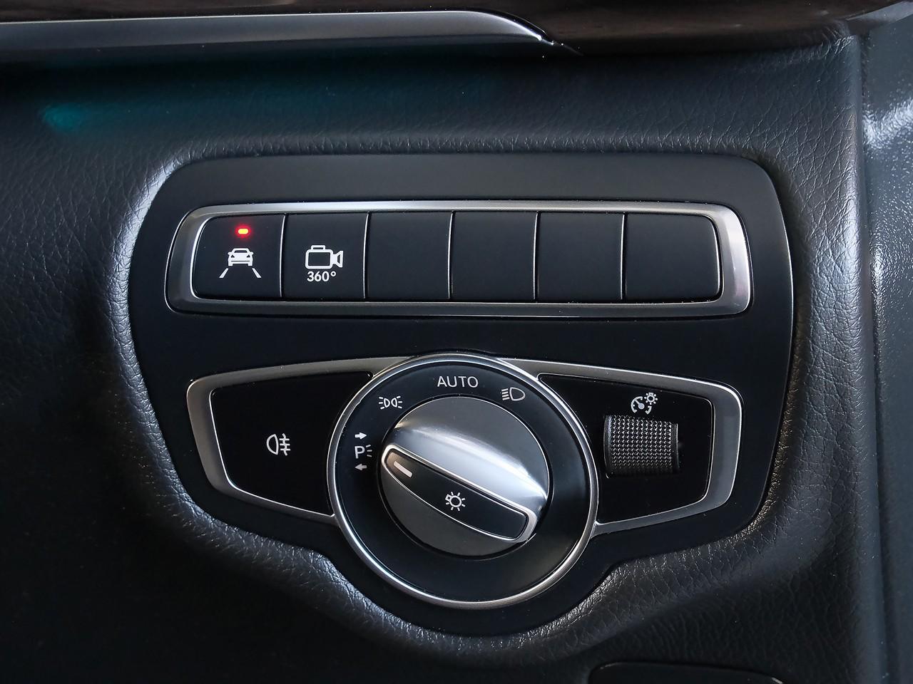 image-13, 2020 MercedesBenz V 220 d Avantgarde 'Long' 7-Seat at Christchurch