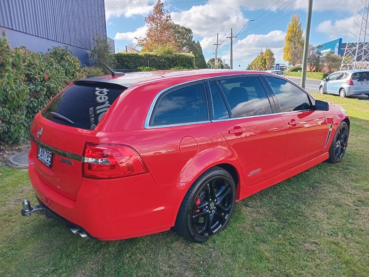 image-14, 2016 Holden COMMODORE VF2 SS-V REDLINE 6.2 at Christchurch