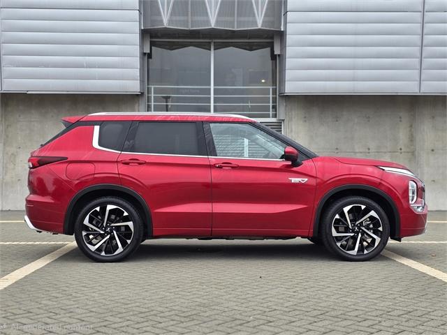 image-5, 2022 Mitsubishi Outlander Vrx Phev/4Wd/At at Christchurch