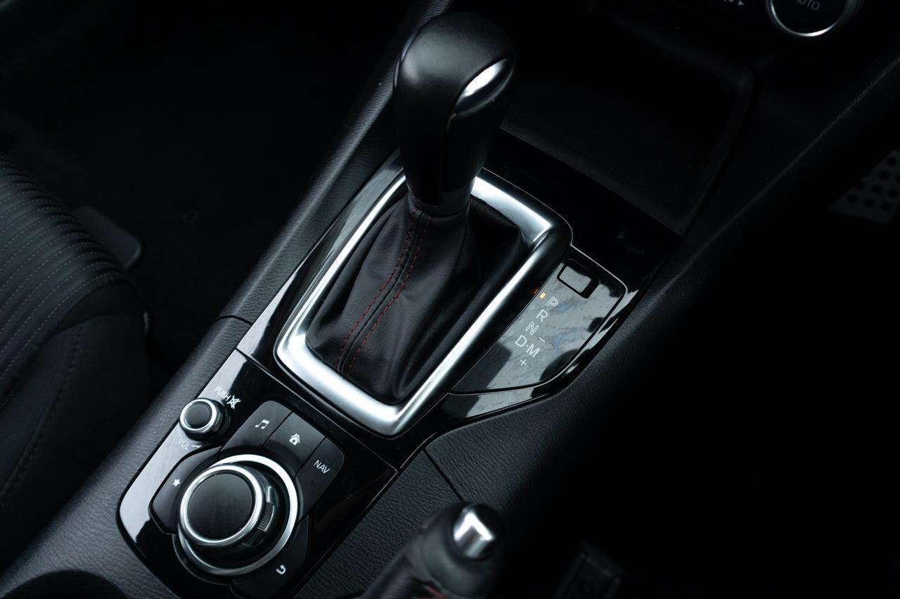 image-17, 2014 Mazda Axela SPORT 20S at Christchurch