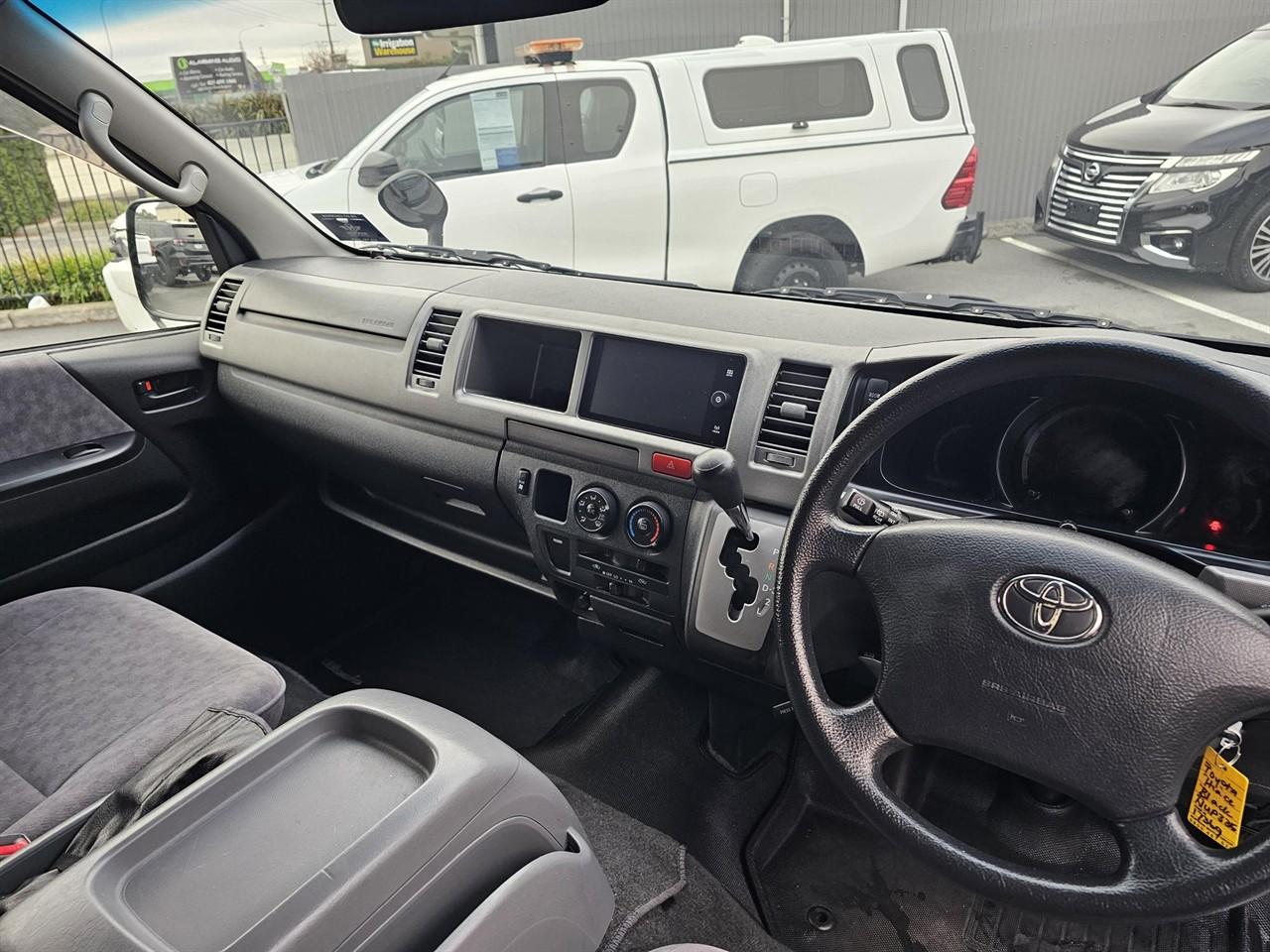 image-10, 2009 Toyota Hiace at Waimakariri