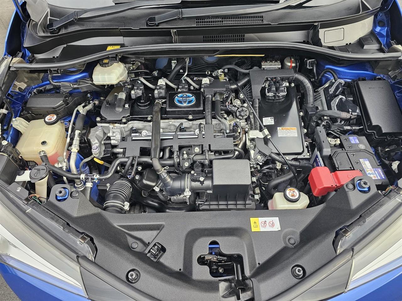 image-8, 2018 Toyota C-HR S HYBRID at Waimakariri
