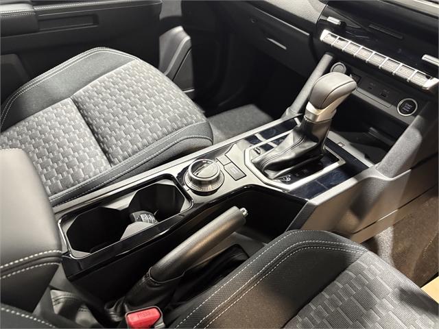 image-17, 2025 Mitsubishi Triton DC CH 2.4D GLXR 4WD 6AT at Invercargill