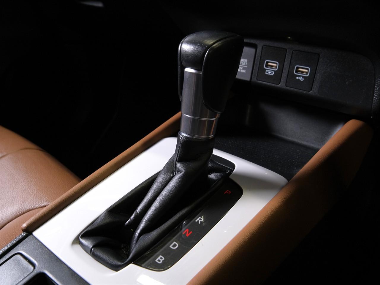image-12, 2022 Honda Jazz e:HEV Luxe 'NZ New' at Christchurch