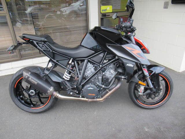 image-0, 2017 KTM SUPERDUKE 1290 R at Dunedin