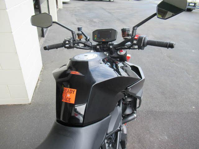 image-12, 2017 KTM SUPERDUKE 1290 R at Dunedin