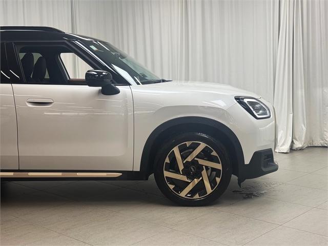 image-2, 2024 MINI Countryman 22GA S ALL4 Favoured at Christchurch