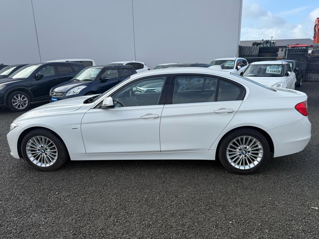 image-8, 2014 BMW 320i at Christchurch