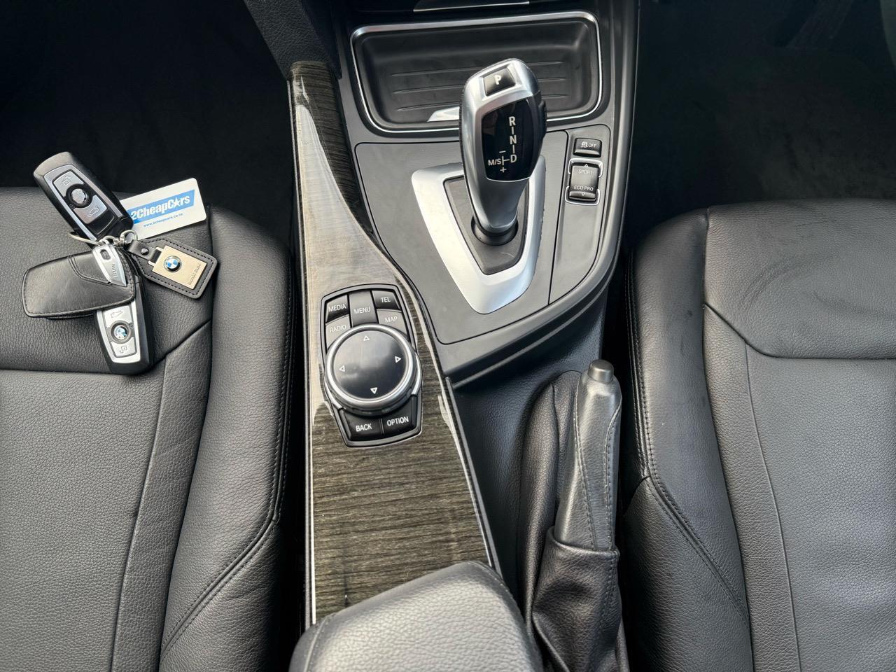 image-11, 2014 BMW 320i at Christchurch