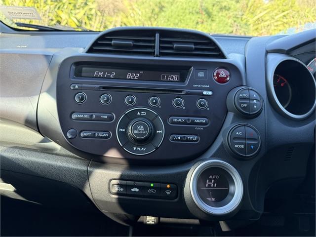 image-13, 2008 Honda Fit at Dunedin