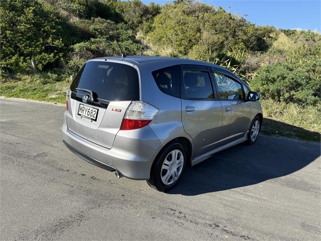 image-7, 2008 Honda Fit at Dunedin