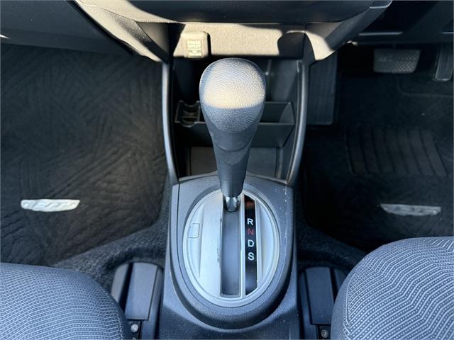 image-12, 2008 Honda Fit at Dunedin