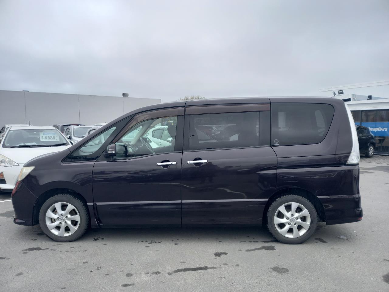 image-12, 2011 Nissan Serena at Christchurch