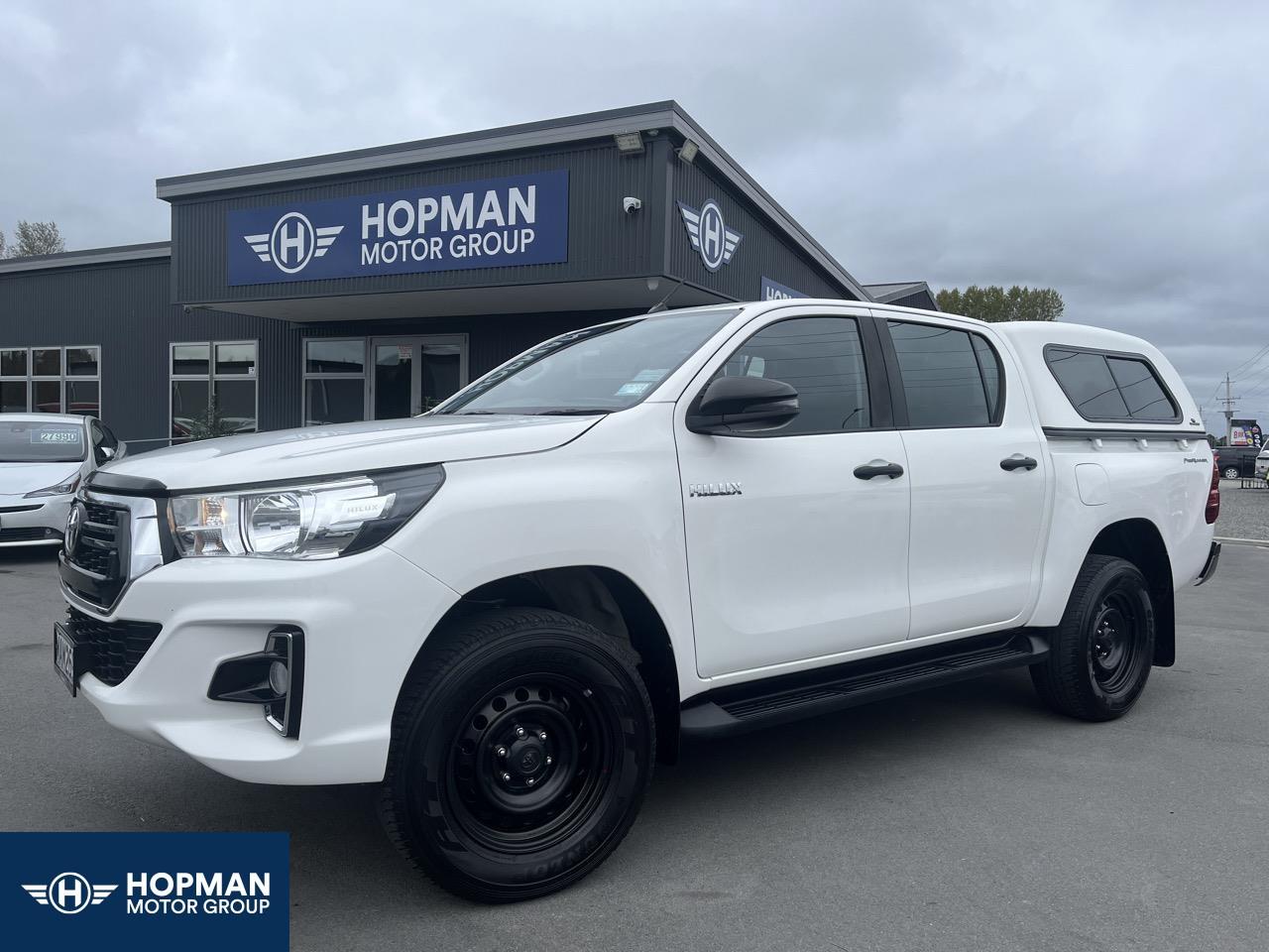 image-0, 2019 Toyota Hilux SR TD DC 2.8D/6AT at Waimakariri