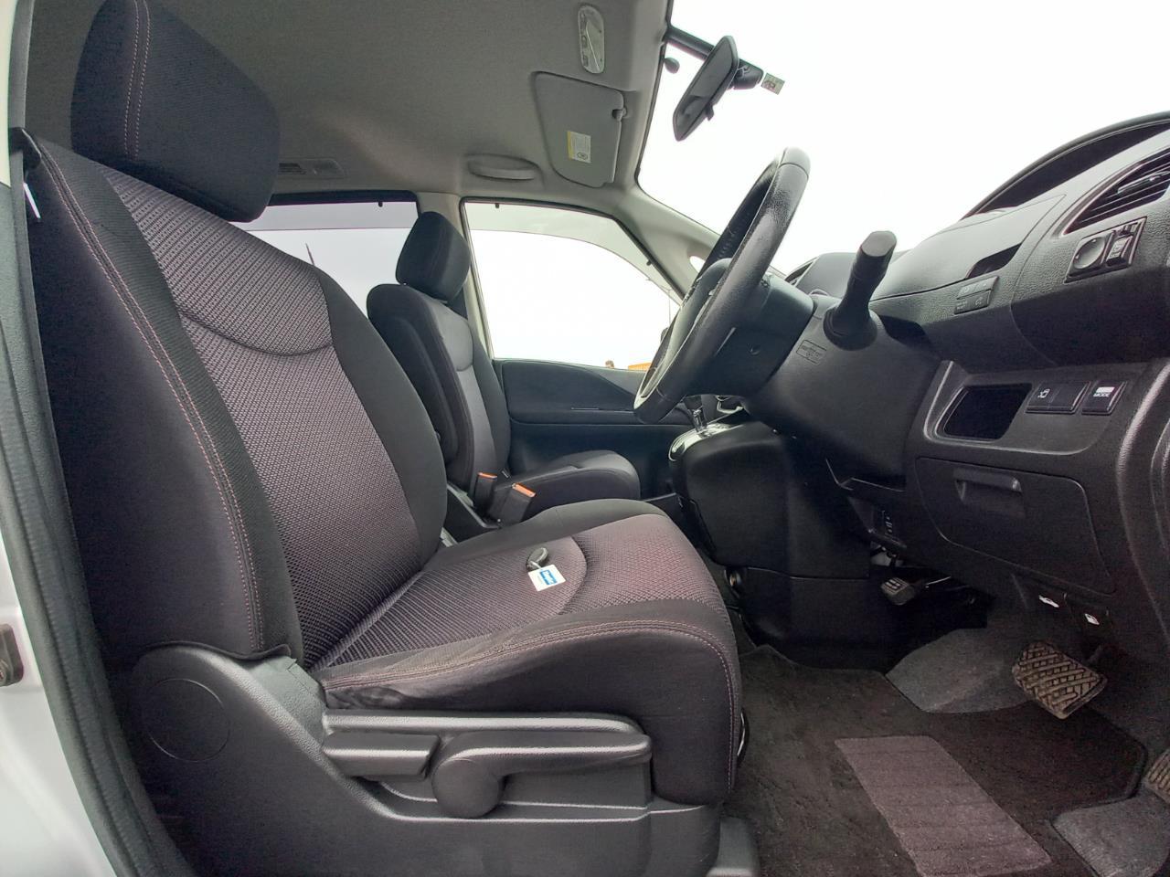 image-7, 2013 Nissan Serena Hybrid at Christchurch