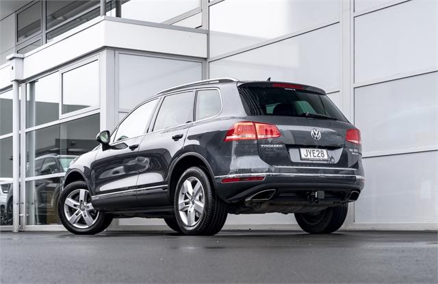 image-7, 2016 Volkswagen Touareg V6 180kW Diesel Turbo 4WD at Christchurch