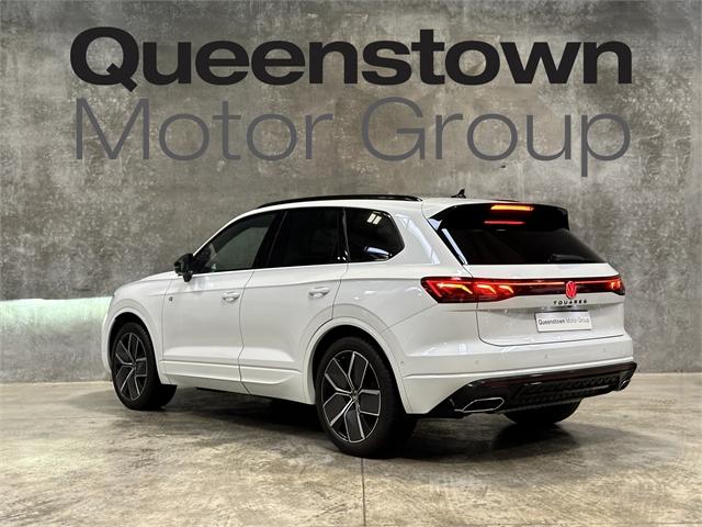 image-4, 2024 Volkswagen Touareg V6S R-Line TDI at Queenstown-Lakes