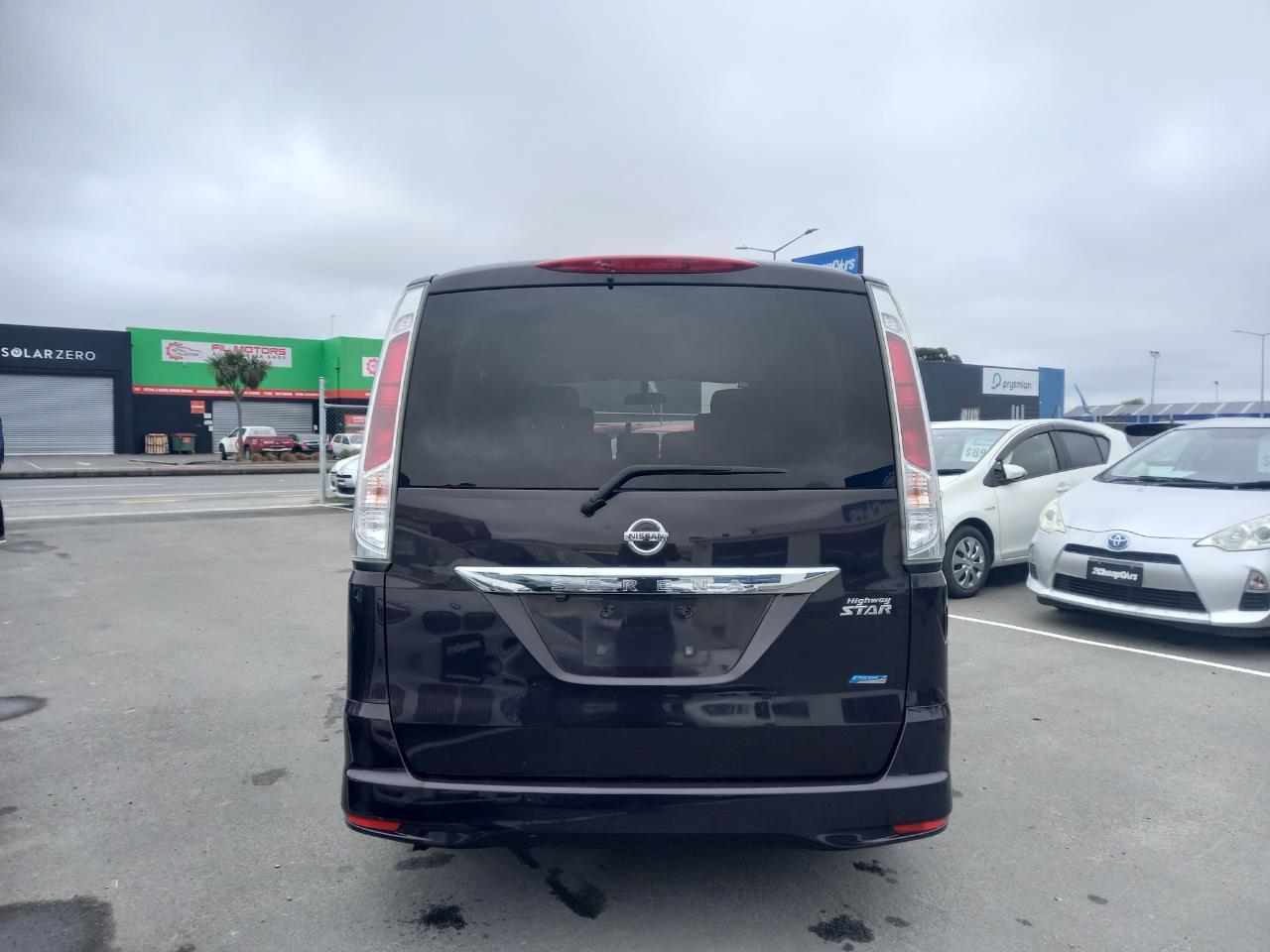 image-14, 2011 Nissan Serena at Christchurch