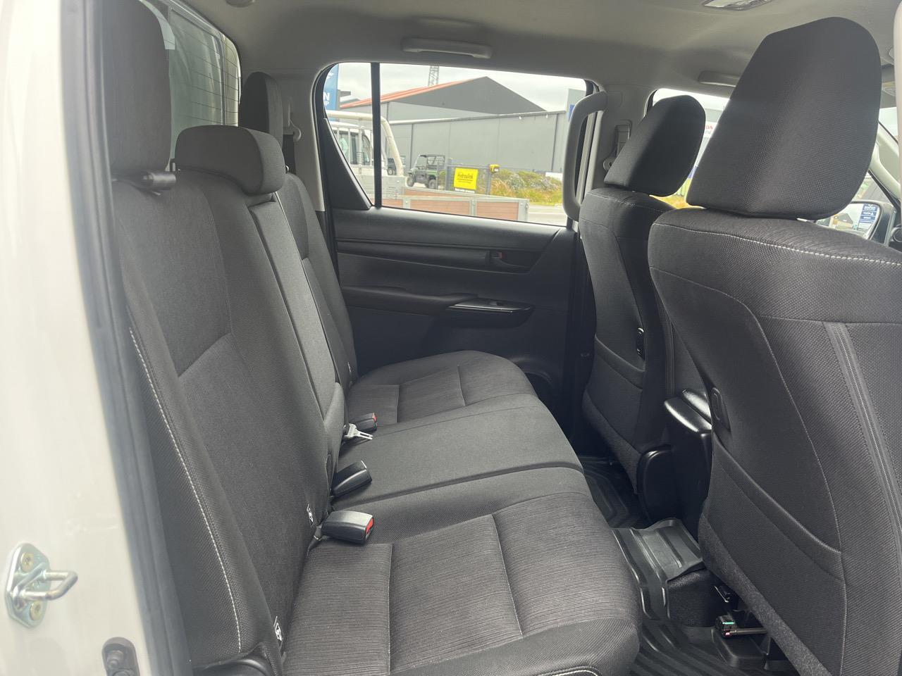 image-5, 2019 Toyota Hilux SR TD DC 2.8D/6AT at Waimakariri