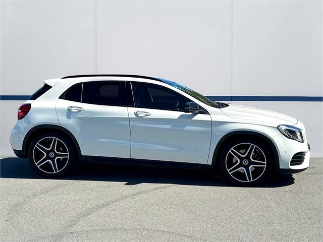 image-1, 2017 MercedesBenz GLA 250 2.0Lt Turbocharged Engin at Christchurch