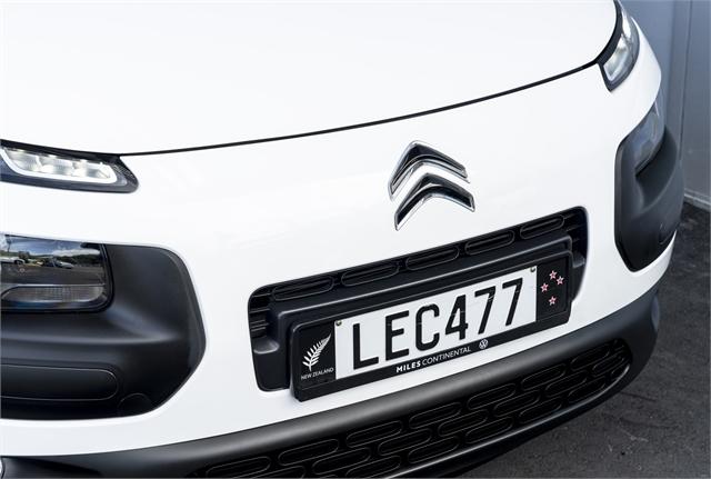 image-2, 2018 Citroen C4 Cactus 1.2 Petrol Turbo Auto at Christchurch