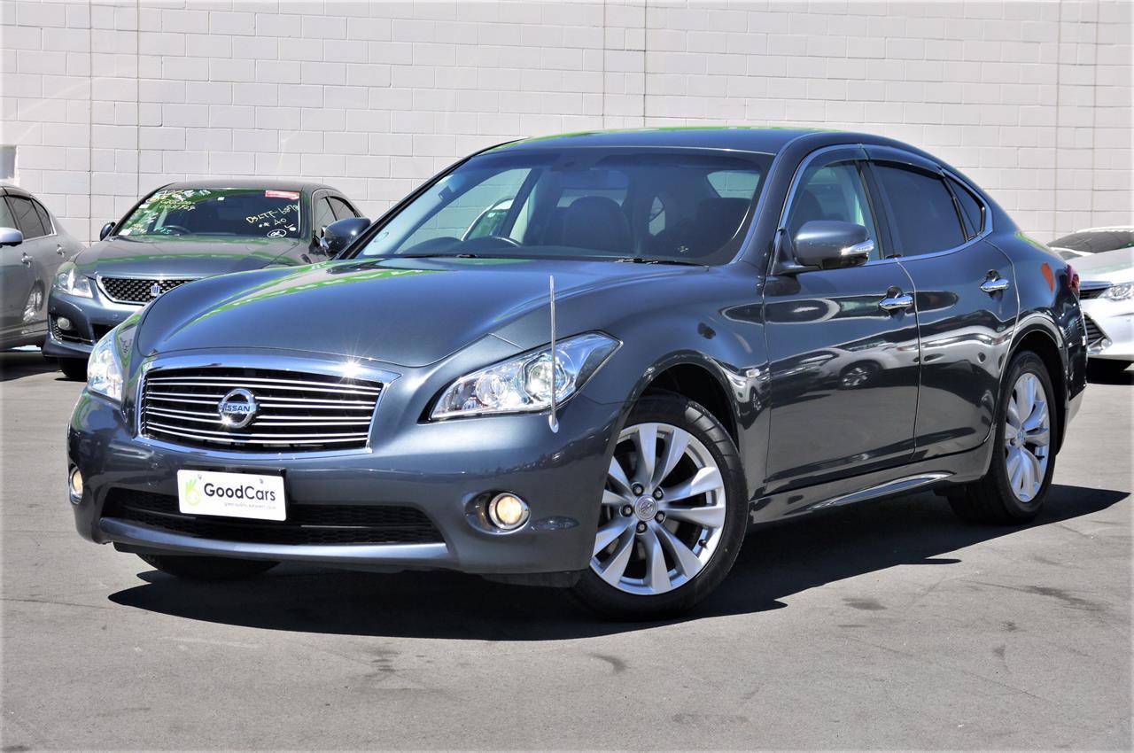 Nissan fuga 250gt
